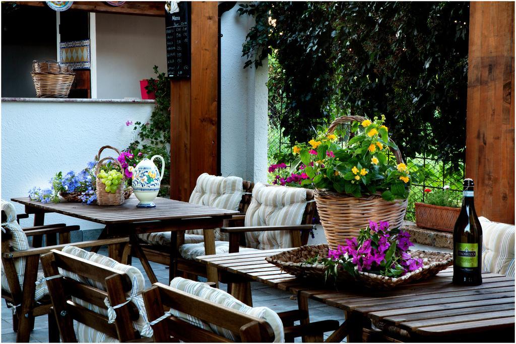 Ai Parchi Dei Parrini Bed & Breakfast Partinico Oda fotoğraf