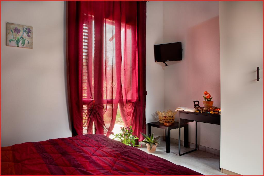 Ai Parchi Dei Parrini Bed & Breakfast Partinico Oda fotoğraf